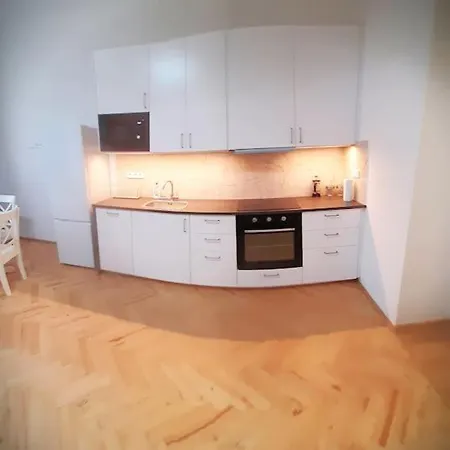 Apartament Arbes